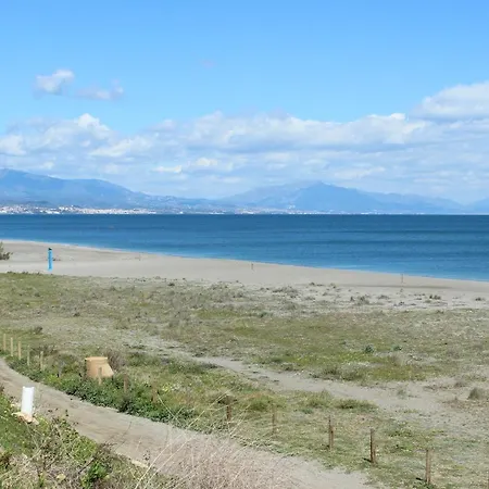 Apartment Luxury 2 Bedrooms With Seaview Blue 4104 *