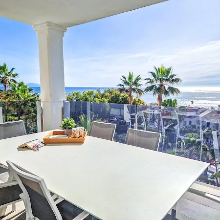 Apartment Luxury 2 Bedrooms With Seaview Blue 4104